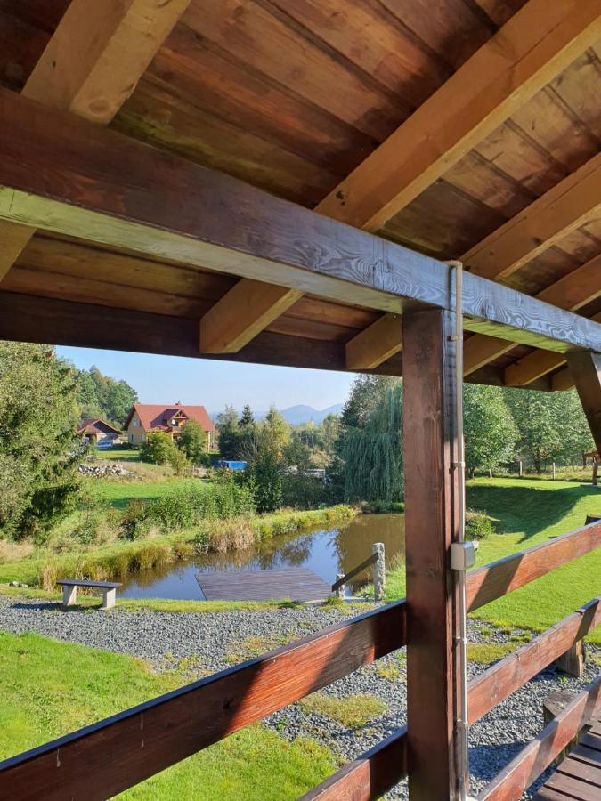 Apartamenty Czerwony Dworek - Duzy Teren Zielony, Plac Zabaw, Miejsce Na Grilla I Staw Z Mozliwoscia Wedkowania, Boisko 마이스타코비체 외부 사진