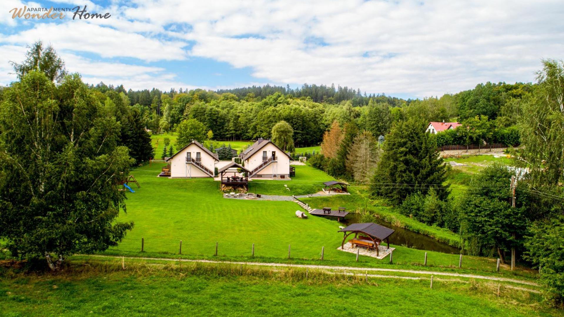 Apartamenty Czerwony Dworek - Duzy Teren Zielony, Plac Zabaw, Miejsce Na Grilla I Staw Z Mozliwoscia Wedkowania, Boisko 마이스타코비체 외부 사진